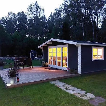 Σπίτι διακοπών Maalaehedane Elamus Saaremaal! *